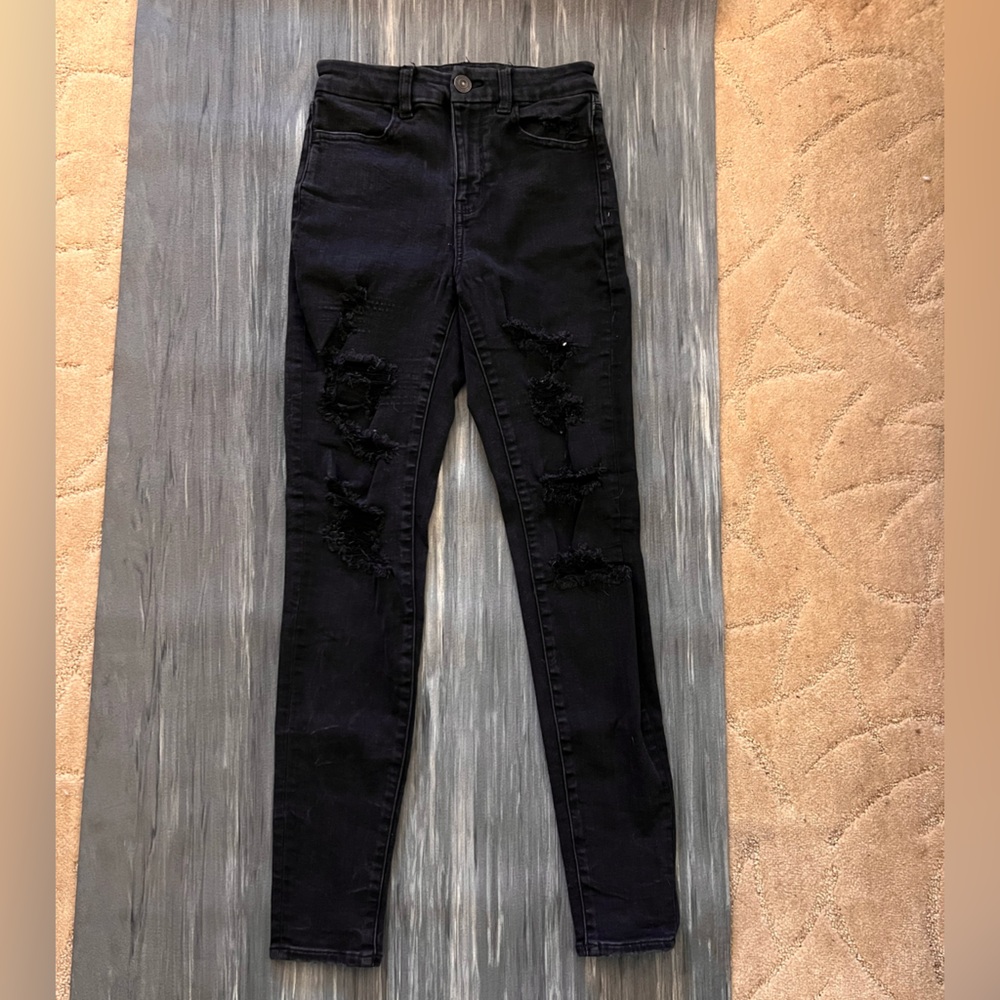American Eagle Outfitters Distressed Skinny Jeans – Size MX (US 4)